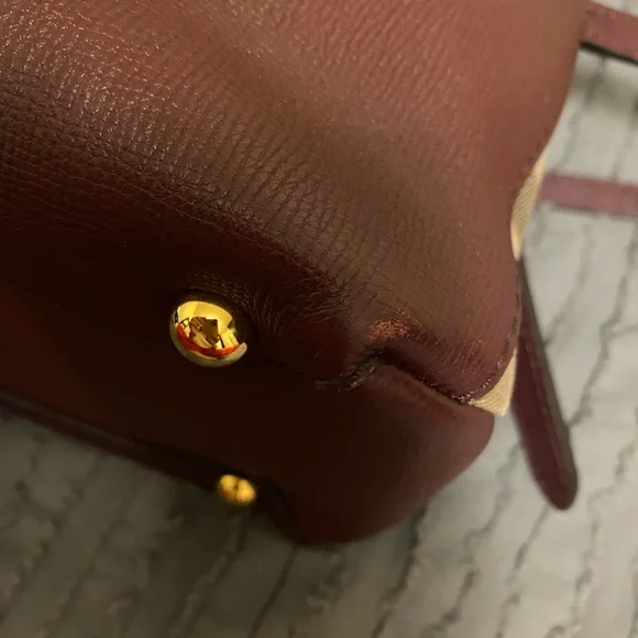 A Classic Preowned Medium Grainy Leather Check Tote - Picture 11 of 11